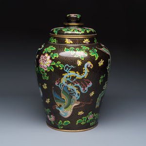 A Chinese cloisonné 'Phoenixes and Peonies' covered vase and a 'Dragons' bottle vase — photo 4
