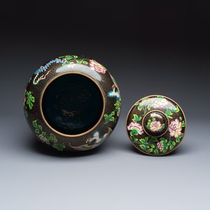 A Chinese cloisonné 'Phoenixes and Peonies' covered vase and a 'Dragons' bottle vase — photo 6