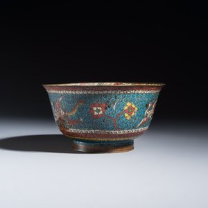 A Chinese cloisonné 'Phoenixes' bowl — photo 4