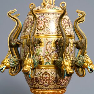 A Chinese cloisonné replica of the seismograph by Zhang Heng, 20th C. — 照片 6