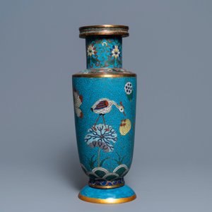 A Chinese cloisonné rouleau vase and four jardinières, 19/20th C. — photo 4