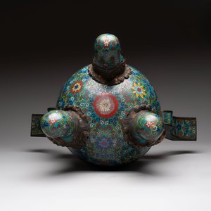 A Chinese cloisonné tripod censer and cover, 19th C. — 照片 6