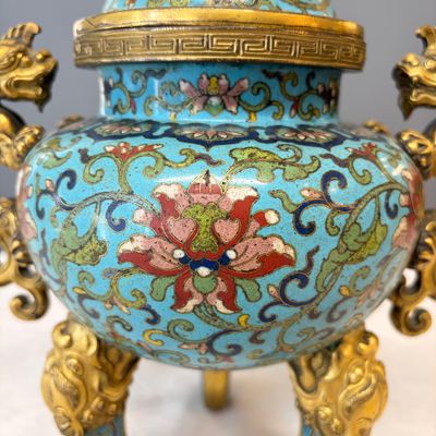 A Chinese cloisonné tripod censer and cover — photo 14
