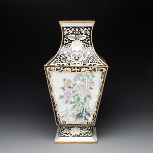 A Chinese cloisonné vase with birds among flowering branches, 20th C. — photo 2