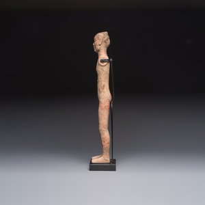 A Chinese cold-painted pottery stick man figure, Han — photo 3