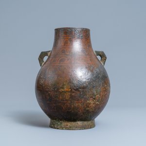 A Chinese copper-inlaid bronze 'hu' vase, Ming — photo 3