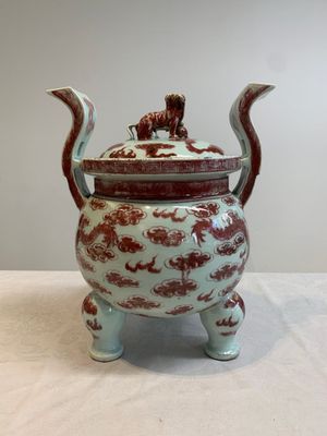 A Chinese copper-red and white 'dragon' censer and cover, 19th C. — 照片 4