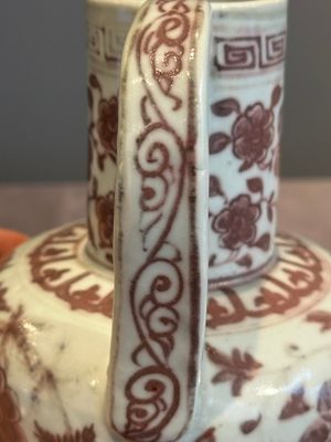 A Chinese copper-red and white 'flower scroll' ewer, Ming or later — photo 11