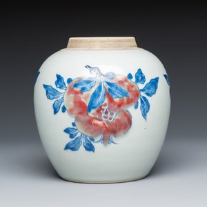 A Chinese copper-red, blue and white 'Fruits' jar with a jade-inset wooden cover and a stand — photo 3