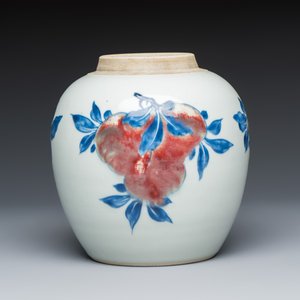 A Chinese copper-red, blue and white 'Fruits' jar with a jade-inset wooden cover and a stand — photo 4