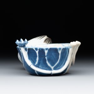 A Chinese copper-red, blue and white lotus-shaped water dropper, Kangxi — photo 4