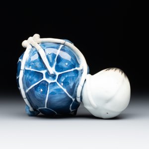 A Chinese copper-red, blue and white lotus-shaped water dropper, Kangxi — photo 8