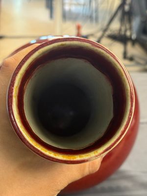 A Chinese copper-red-glazed bottle vase, 19th C. — photo 7