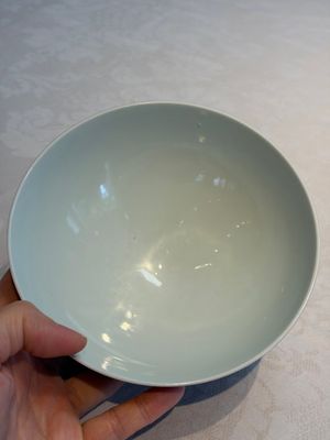 A Chinese copper-red-glazed 'Lianzi' bowl, Qianlong mark and of the period — photo 6