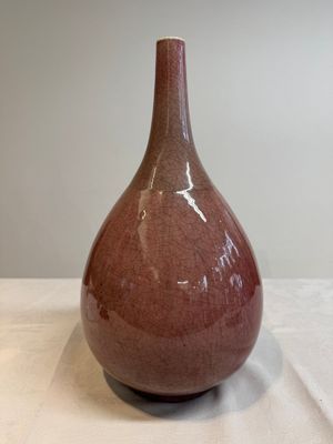 A Chinese copper-red-glazed vase, 18/19th C. — photo 6