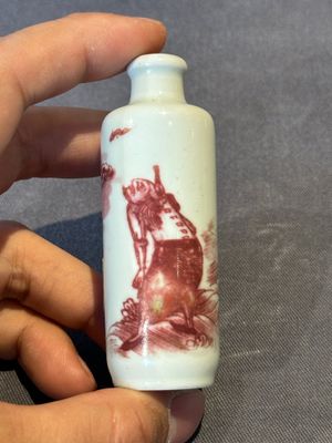 A Chinese copper-red snuff bottle with Li Tieguai, 18/19th C. — photo 1