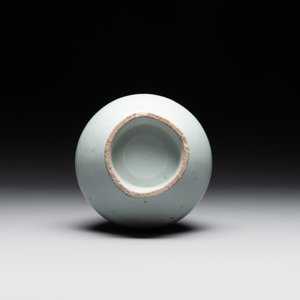 A Chinese copper-red 'yuhuchunping' 'phoenix' vase, Yuan/Ming — foto 6
