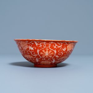 A Chinese coral red-ground bowl, Daoguang mark, Republic — 照片 3
