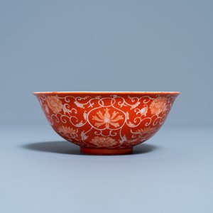 A Chinese coral red-ground bowl, Daoguang mark, Republic — 照片 5