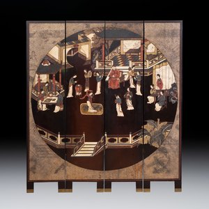 A Chinese coromandel lacquer four-panel folding screen with narrative and birds design, 20th C. — 照片 1
