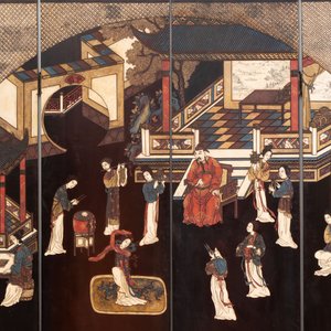 A Chinese coromandel lacquer four-panel folding screen with narrative and birds design, 20th C. — photo 2