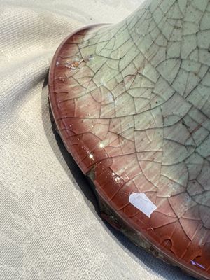 A Chinese crackle-glazed vase, 19th C. — photo 11