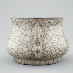 A Chinese crackle ware Song-style incense burner, 19/20th C. — 照片 5