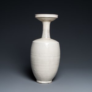 A Chinese cream-glazed Cizhou-type vase, Liao or later — 照片 2