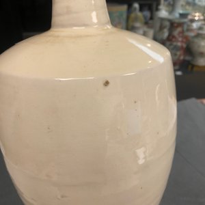 A Chinese cream-glazed Cizhou-type vase, Liao or later — 照片 9