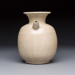 A Chinese cream-glazed ewer with a barrel-shaped body, Hebei/Henan provinces, Tang/Five Dynasties — photo 5