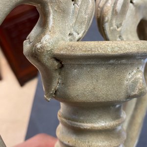 A Chinese cream-glazed stoneware amphora with dragon handles, Sui/Tang — photo 15