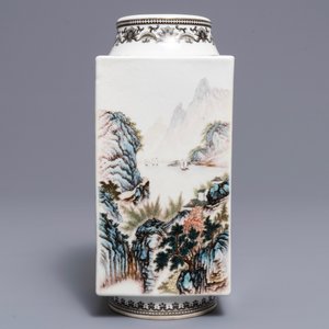 A Chinese Cultural Revolution cong vase, 20th C. — photo 2