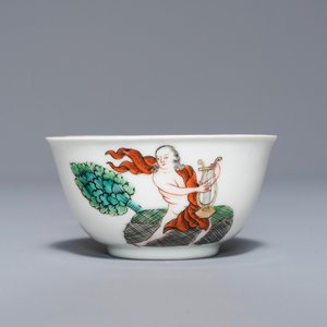 A Chinese cup and saucer with mythological design of Pan playing the lyre, Qianlong — photo 6