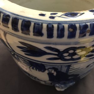 A Chinese cylindrical blue and white censer, Ming, Wanli — photo 13