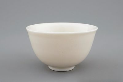 A Chinese Dehua blanc de Chine cup, Kangxi