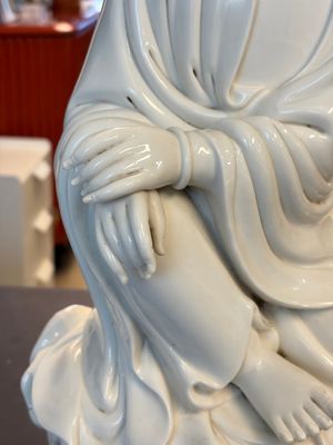 A Chinese Dehua Blanc de Chine 'Damo' group, 20th C. — photo 4