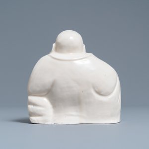 A Chinese Dehua blanc de Chine figure of Buddha, 18/19th C. — 照片 4