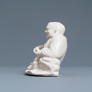 A Chinese Dehua blanc de Chine figure of Buddha, 18/19th C. — 照片 5