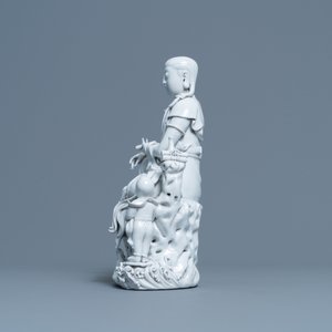 A Chinese Dehua blanc de Chine figure of Guanyin, He Chaozong mark, 20th C. — photo 5