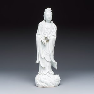 A Chinese Dehua blanc de Chine figure of Guanyin — 照片 2