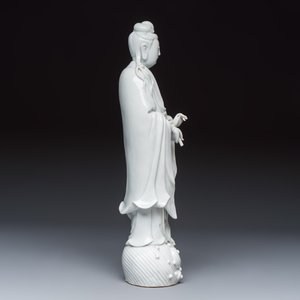 A Chinese Dehua blanc de Chine figure of Guanyin — 照片 5