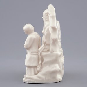A Chinese Dehua blanc de Chine group of an immortal with a boy, 18/19th C. — 照片 5