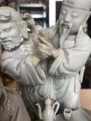 A Chinese Dehua blanc de Chine group of four deities on a boat, Republic — 照片 6