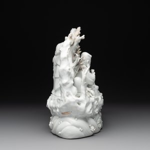 A Chinese Dehua blanc de Chine group of four deities on a boat, Republic — 照片 3