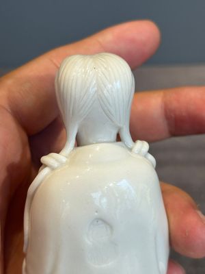 A Chinese Dehua blanc de Chine Guanyin, He Chaozong 何朝宗 mark, 19th C. — photo 13