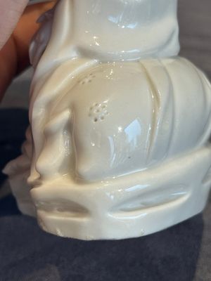 A Chinese Dehua blanc de Chine Guanyin, He Chaozong 何朝宗 mark, 19th C. — photo 15