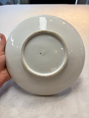 A Chinese Dehua blanc de Chine incised 'peony' plate, 17/18th C. — foto 5