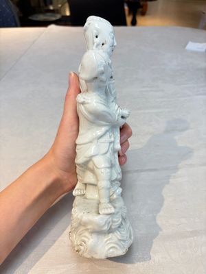 A Chinese Dehua blanc de Chine 'Kuixing' group and a Guanyin, 19th C. — photo 5