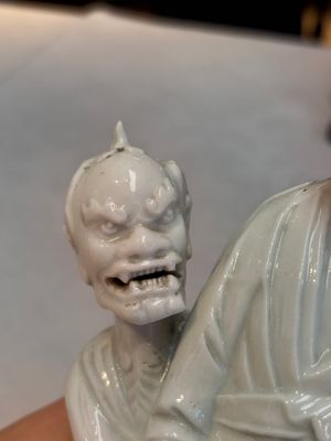 A Chinese Dehua blanc de Chine 'Kuixing' group and a Guanyin, 19th C. — photo 9