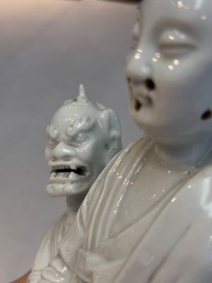 A Chinese Dehua blanc de Chine 'Kuixing' group and a Guanyin, 19th C. — photo 10